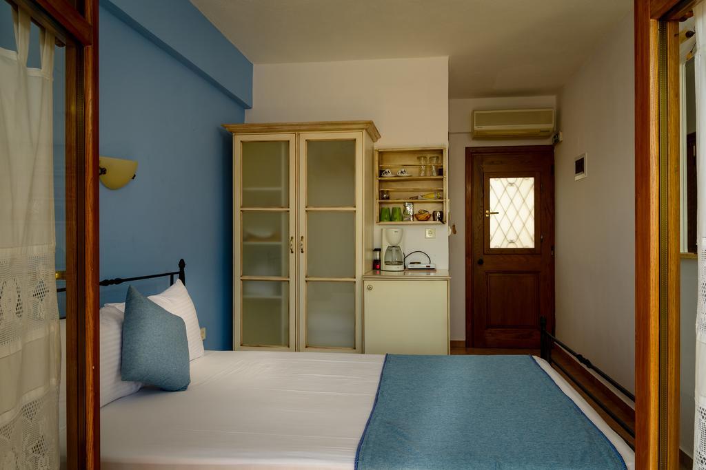 Niriides Hotel Amoliani Bagian luar foto